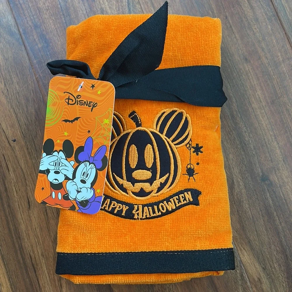 Disney Halloween hand towels